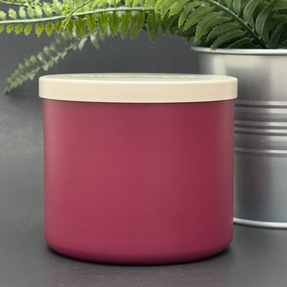 BBW Cranberry & Pomegranate White Barn Bath & Body Works 3 Wick Candle - Picture 2 of 10